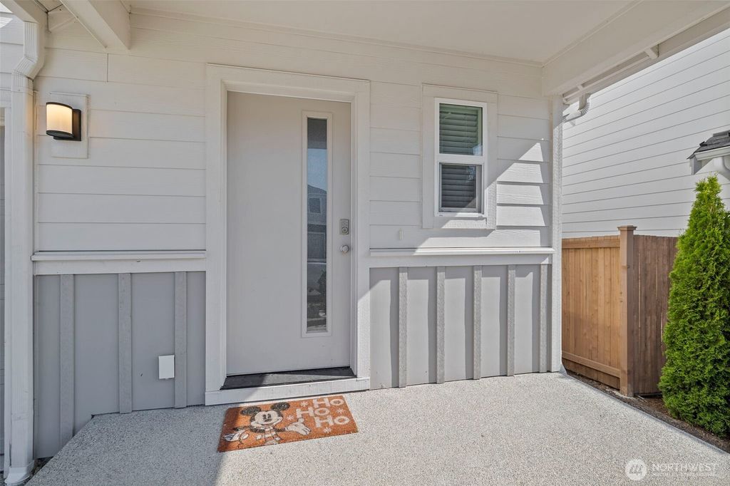 Photo of 8827 53rd Place NE, Marysville, WA 98270 (MLS # 2400985)