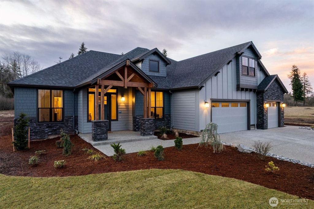 Photo of 33023 139th Place SE, Auburn, WA 98092 (MLS # 2448605)