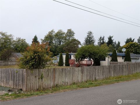 Photo of 4357 Hunter Lane, Oak Harbor, WA 98277 (MLS # 2437806)