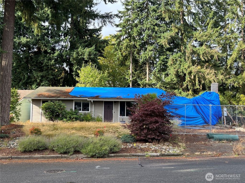 Photo of 13101 129th Avenue NE, Kirkland, WA 98034 (MLS # 2447505)