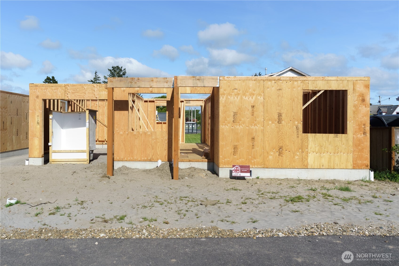 115 7th Street SW