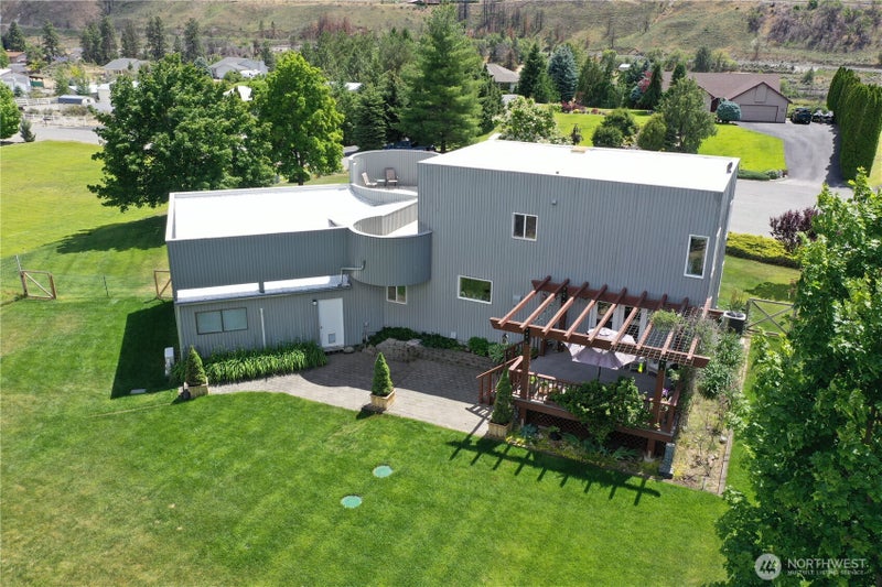 36 River Overlook Street