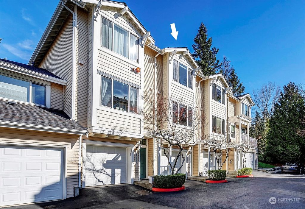Photo of 16394 118th Court NE #36-3, Bothell, WA 98011 (MLS # 2214723)