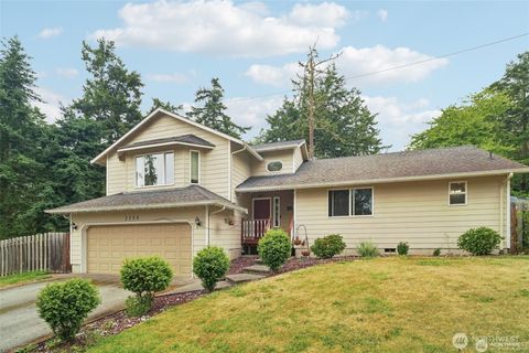 Photo of 2208 Legato Drive, Oak Harbor, WA 98277 (MLS # 2430995)