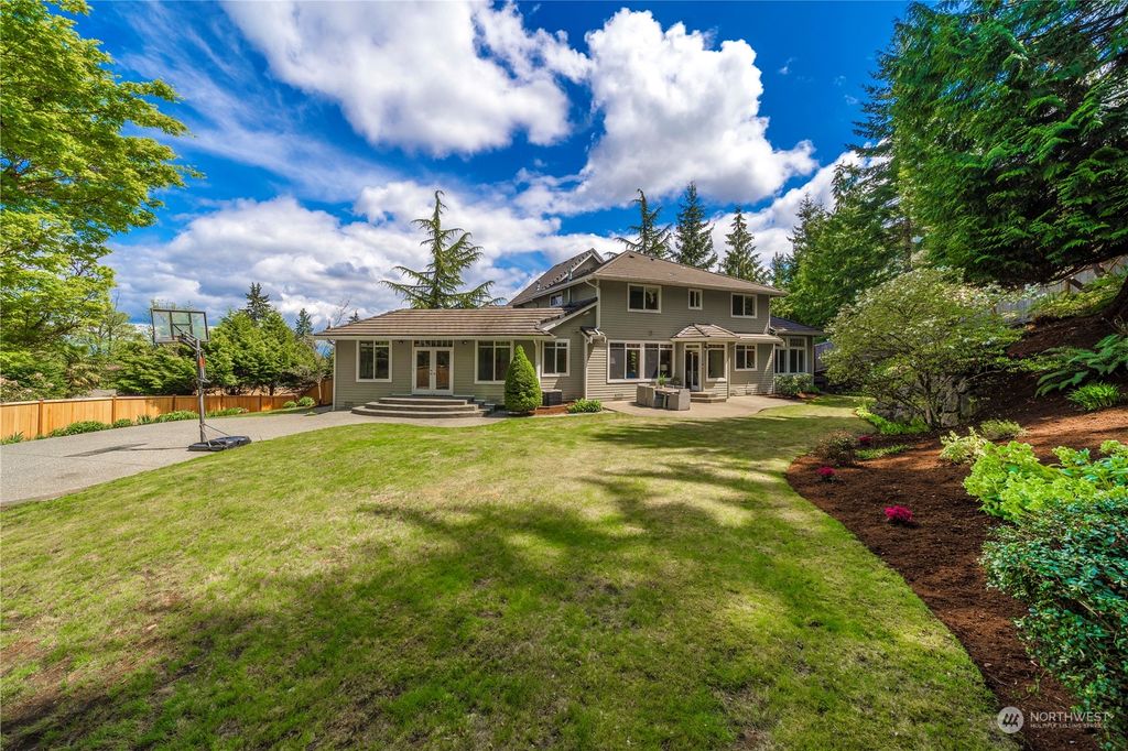 Photo of 5491 170th Place SE, Bellevue, WA 98006 (MLS # 2063879)
