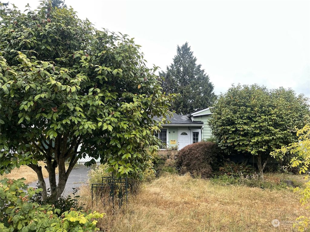 Photo of 4902 241st Street SW, Mountlake Terrace, WA 98043 (MLS # 2151298)