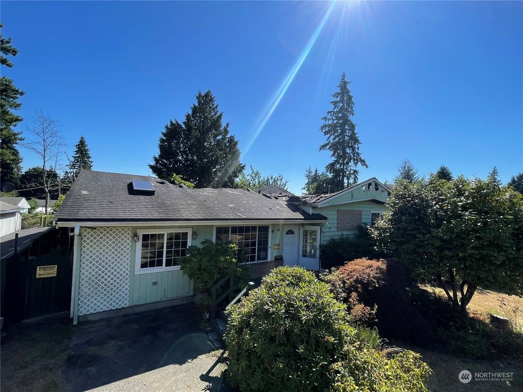 Photo of 4902 241st Street SW, Mountlake Terrace, WA 98043 (MLS # 2151298)