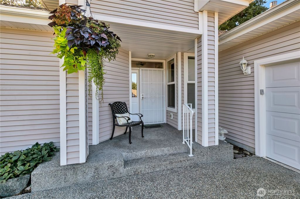 Photo of 8804 71st Street Ct SW, Lakewood, WA 98498 (MLS # 2429909)
