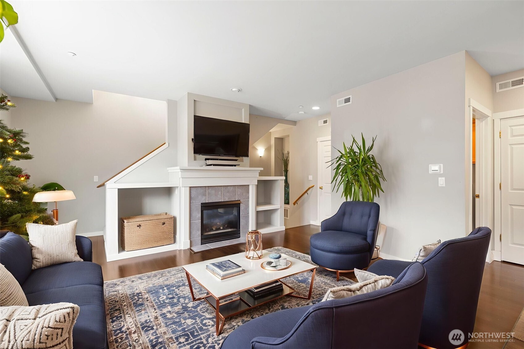 1601 NE Katsura Street 103