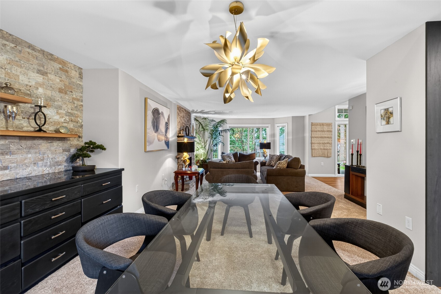 Blaine, Washington, 98230, United States, 4 Bedrooms Bedrooms, ,4 BathroomsBathrooms,Residential,Active,2032408