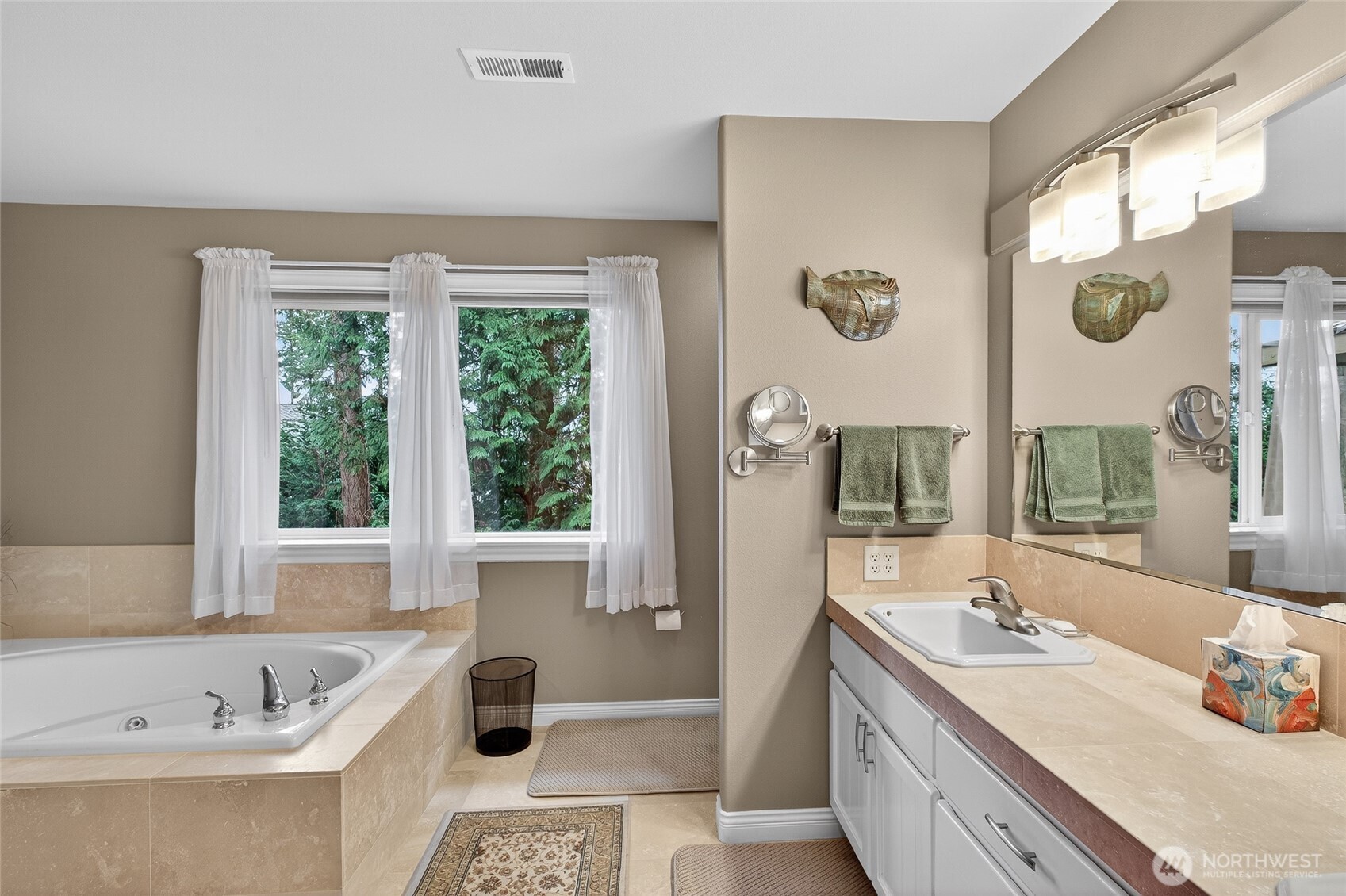 Blaine, Washington, 98230, United States, 4 Bedrooms Bedrooms, ,4 BathroomsBathrooms,Residential,Active,2032408