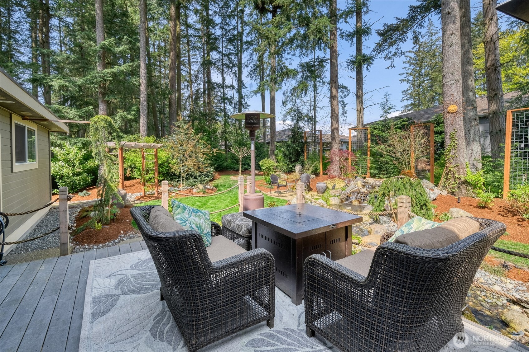 Blaine, Washington, 98230, United States, 4 Bedrooms Bedrooms, ,4 BathroomsBathrooms,Residential,Active,2032408