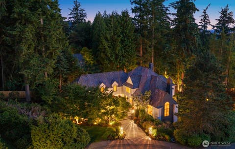 Photo of 6351 163rd Place SE, Bellevue, WA 98006 (MLS # 2545623)