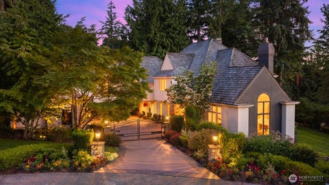 Photo of 6351 163rd Place SE, Bellevue, WA 98006 (MLS # 2545623)