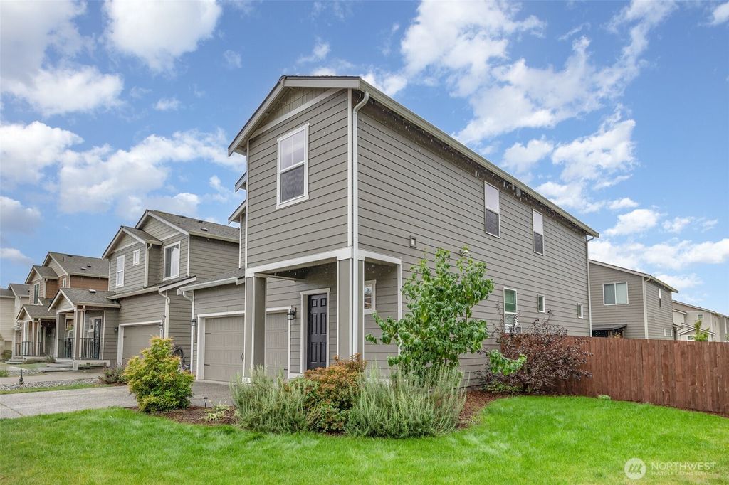 Photo of 12010 317th Avenue SE, Sultan, WA 98294 (MLS # 2439166)