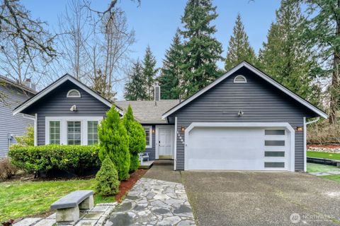 Photo of 11850 NE 105th Lane, Kirkland, WA 98033 (MLS # 2494425)