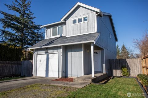 Photo of 819 134th Street S, Tacoma, WA 98444 (MLS # 2469922)