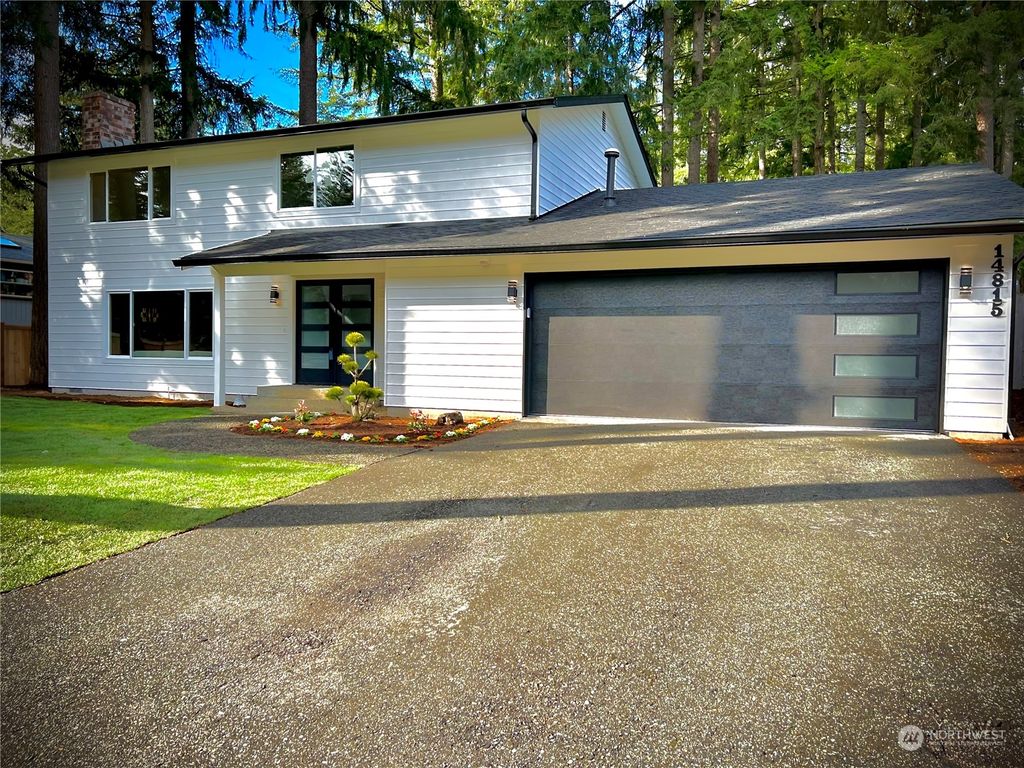 Photo of 14815 167th Place SE, Renton, WA 98059 (MLS # 2034227)