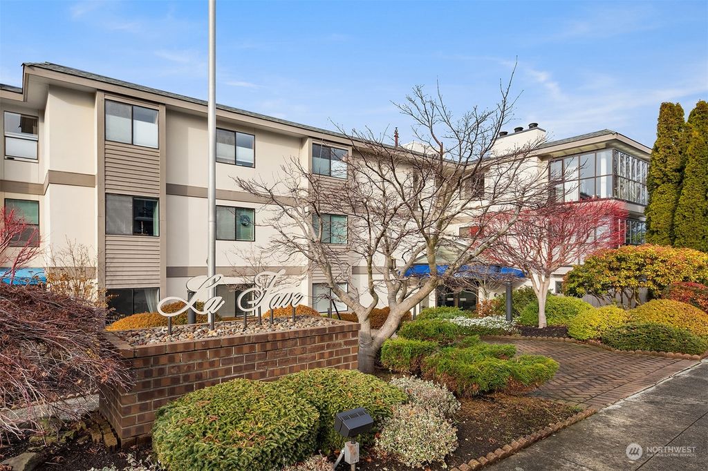 Photo of 201 3rd Avenue N #209, Edmonds, WA 98020 (MLS # 2322076)