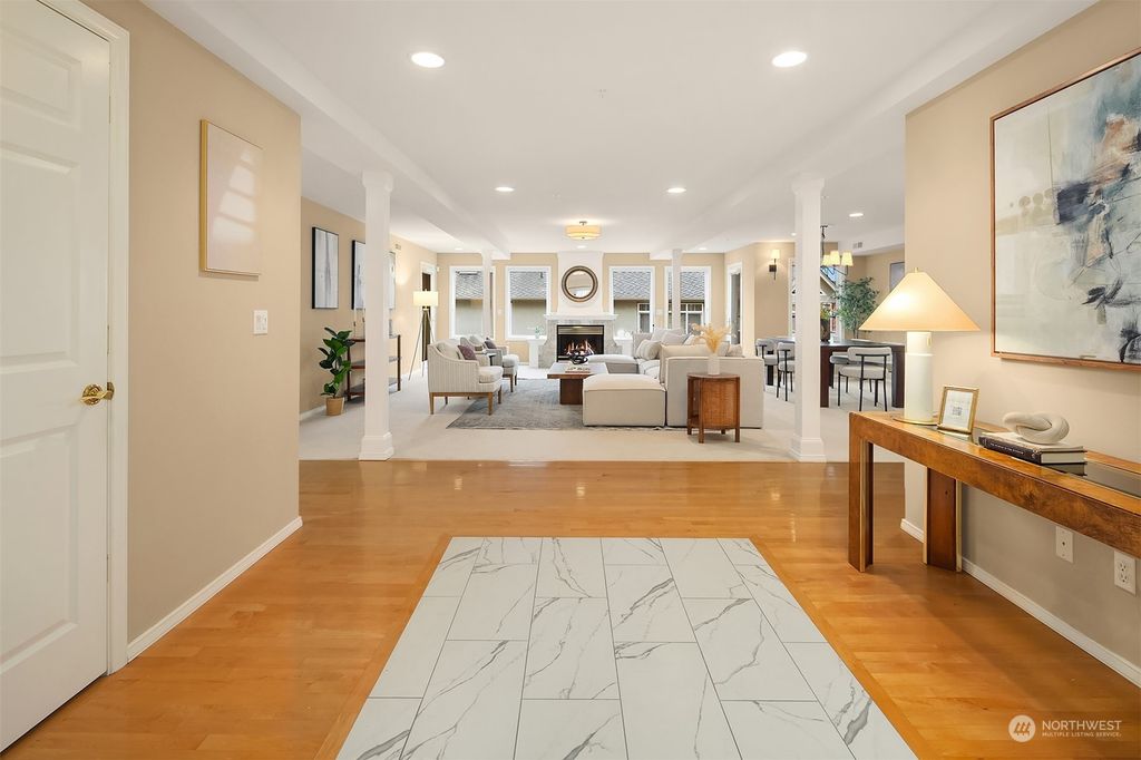 Photo of 536 Walnut Street #201, Edmonds, WA 98020 (MLS # 2180110)