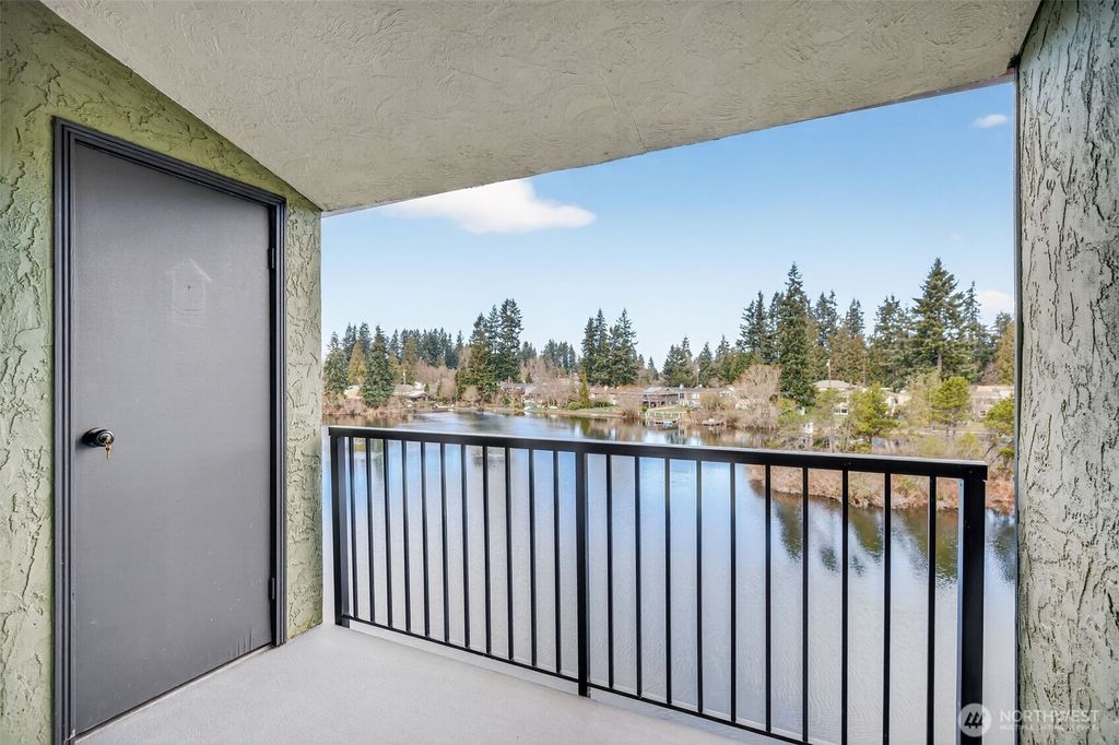 Photo of 615 75th Street SE #C53, Everett, WA 98203 (MLS # 2489468)