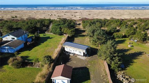 18 Haven Lane Copalis Beach WA 98535