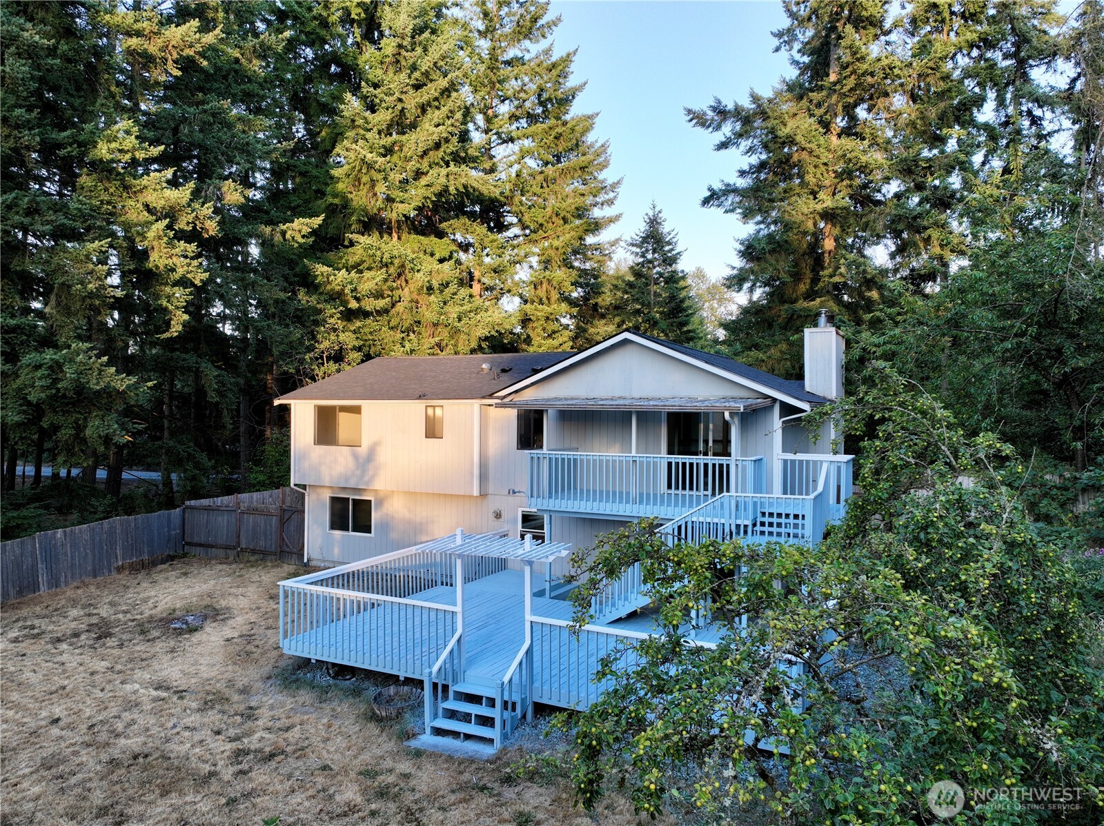 12521 Military Road E