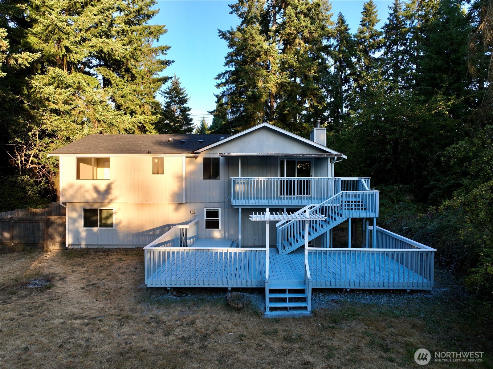 12521 Military Road E