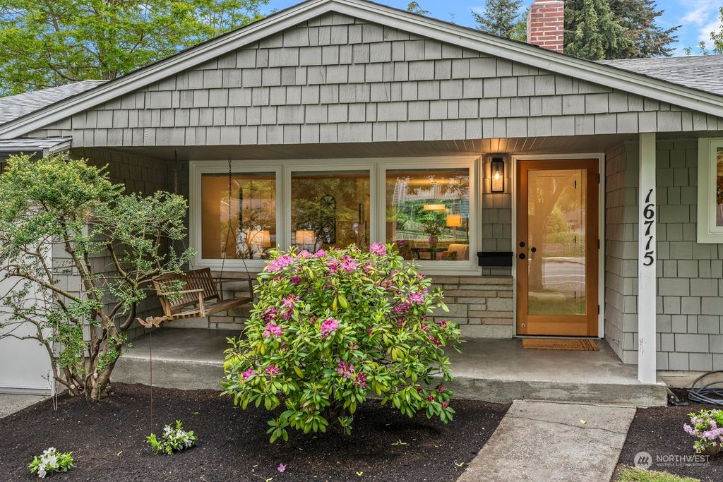 Photo of 16715 5th Avenue NE, Shoreline, WA 98155 (MLS # 2242427)