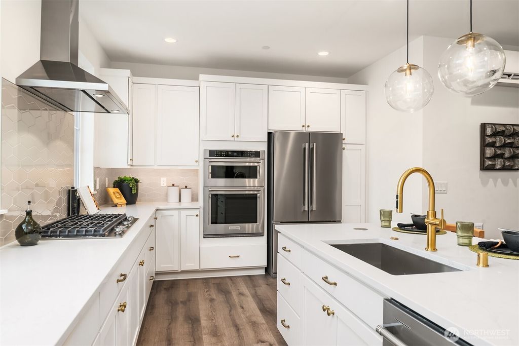 Photo of 13359 (Site32) NE 175th Place, Woodinville, WA 98072 (MLS # 2375623)