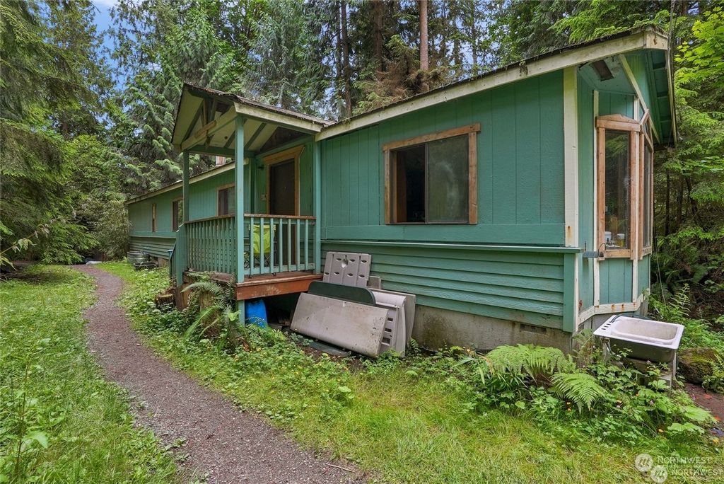 Photo of 14905 346th Avenue NE, Duvall, WA 98019 (MLS # 2247020)