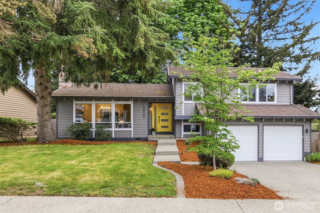 Photo of 15524 SE 179th Street, Renton, WA 98058 (MLS # 2520502)