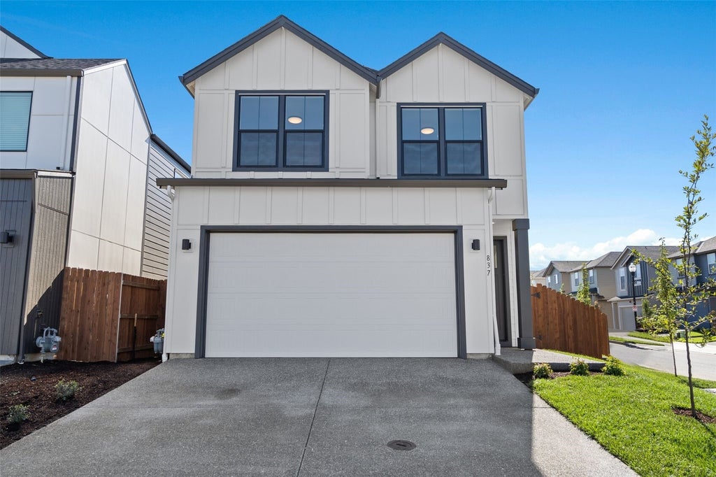 Photo of 837 NW 175th Way, Ridgefield, WA 98642 (MLS # 2594947)