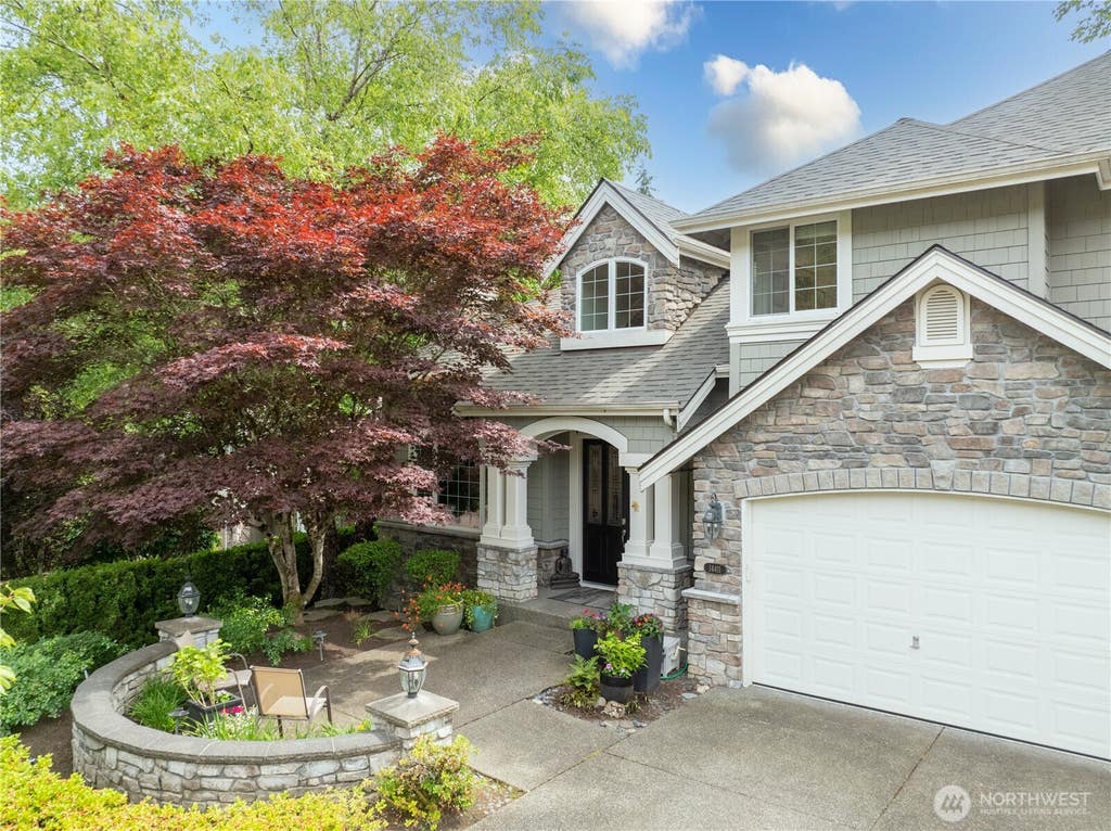 Photo of 14411 SE 89th Place, Newcastle, WA 98059 (MLS # 2567753)