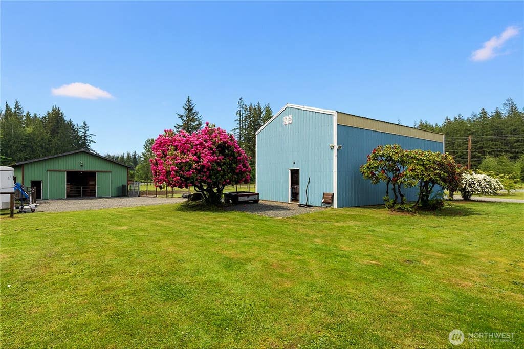 Photo of 8370 Lusk Road, Concrete, WA 98237 (MLS # 2550813)