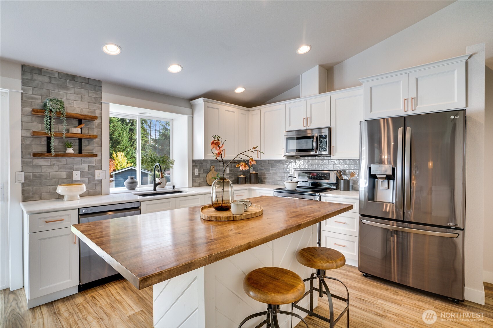 9415 62nd Avenue Ct E