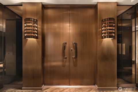 1301 Spring Street PH32 Seattle WA 98104