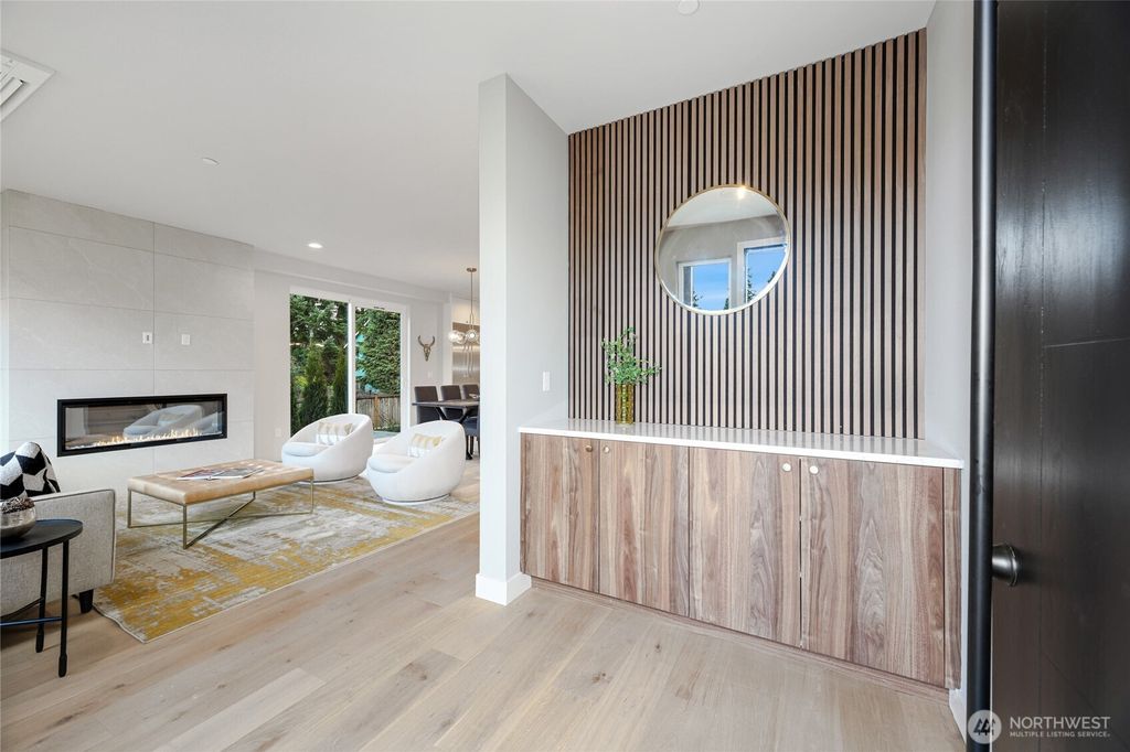 Photo of 8108 126th Avenue NE, Kirkland, WA 98033 (MLS # 2468451)