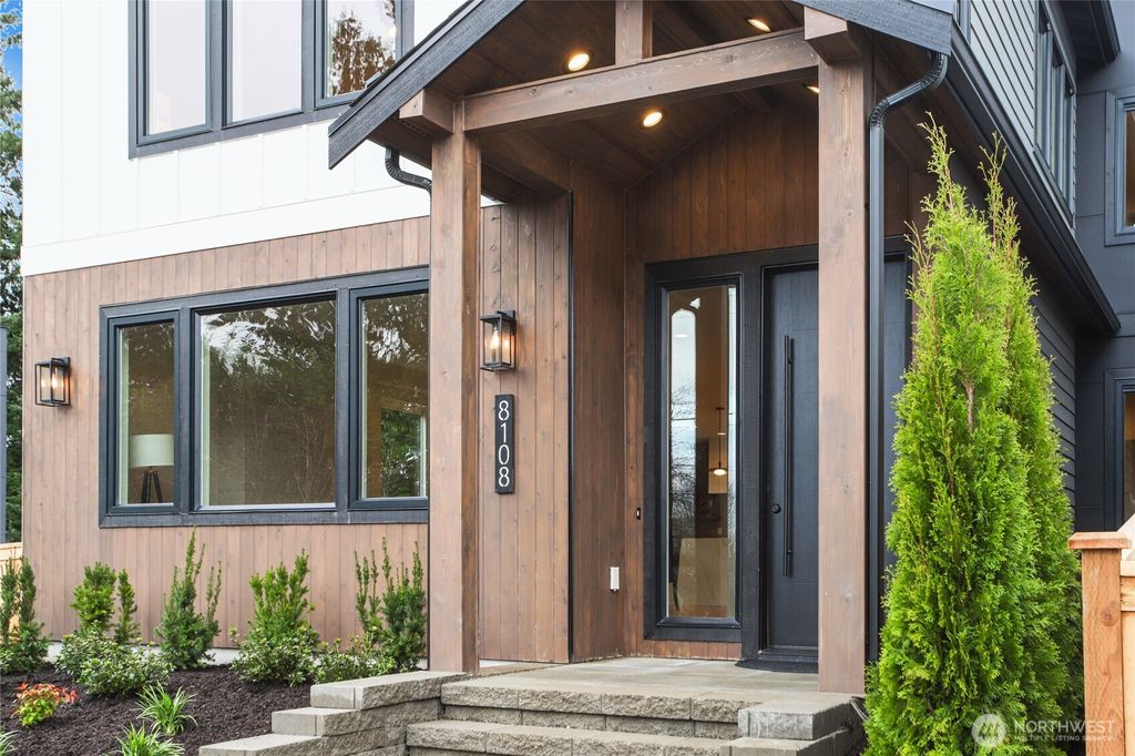 Photo of 8108 126th Avenue NE, Kirkland, WA 98033 (MLS # 2468451)