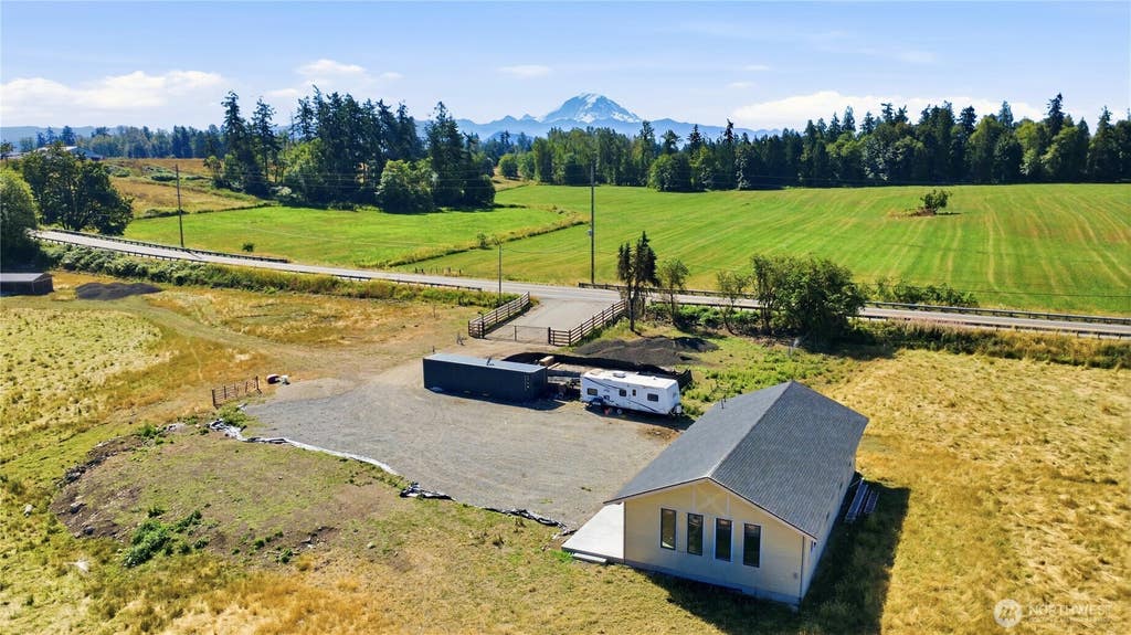 Photo of 23028 SE 400th St ST, Enumclaw, WA 98022 (MLS # 2563222)