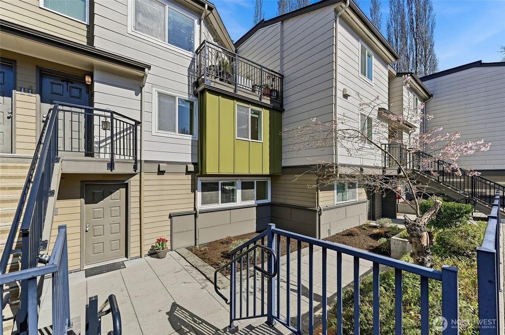 Photo of 15827 NE Leary Way #B-116, Redmond, WA 98052 (MLS # 2499965)