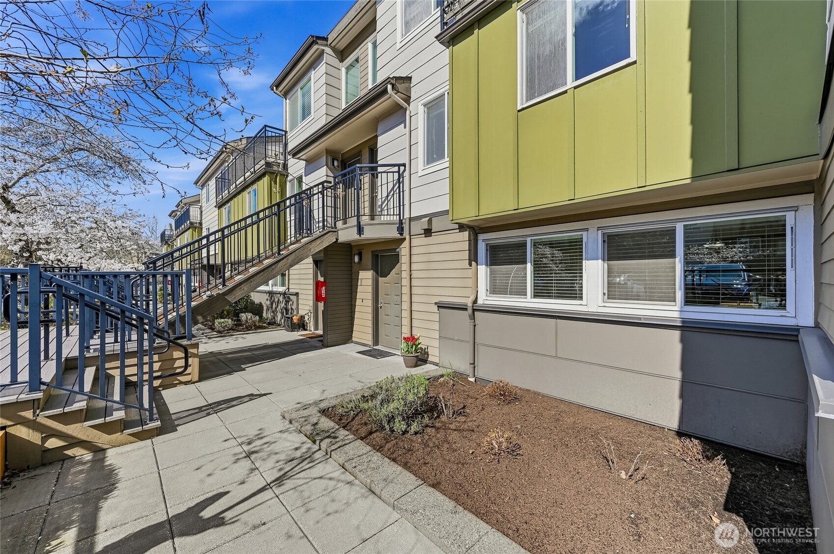 15827 NE Leary Way B-116