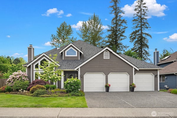 3857 260TH AVE SE, SAMMAMISH, WA 98029 - Image 5004e6a910f1c5f54fbe21bdc4616064/3213003022