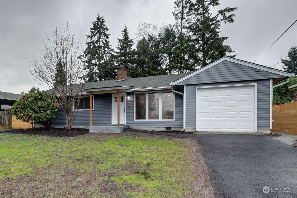 Photo of 16902 31st Avenue S, SeaTac, WA 98188 (MLS # 2031497)