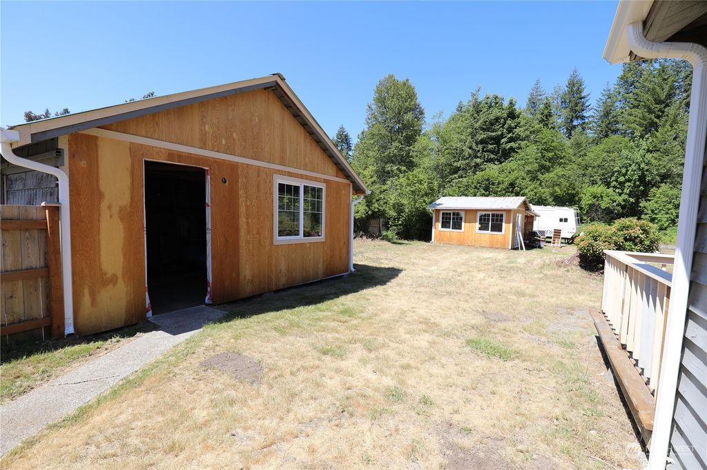 Photo of 29826 State Route 530, Darrington, WA 98241 (MLS # 2077369)