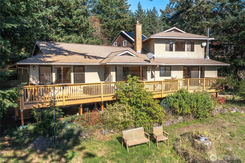 461 Cascade Way