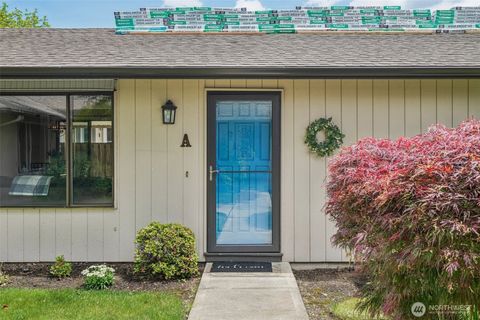 Photo of 3836 NE 45th Street #A, Vancouver, WA 98661 (MLS # 2380741)
