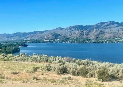 Photo of 114 Village Way, Oroville, WA 98844 (MLS # 2521316)