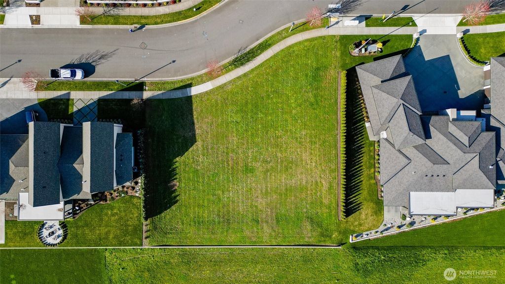 Photo of 1701 Farmview Terrace, Lynden, WA 98264 (MLS # 2505569)