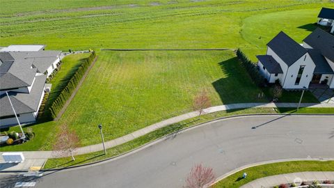 Photo of 1701 Farmview Terrace, Lynden, WA 98264 (MLS # 2505569)